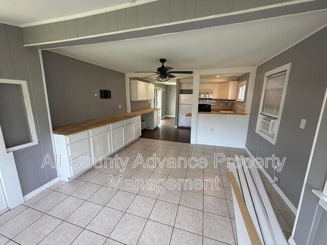 Foto del edificio - 4230 40th St N