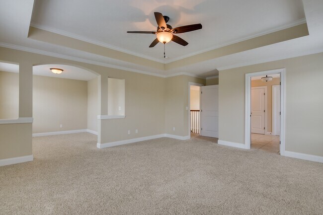 Building Photo - 5458 Everlook Cir