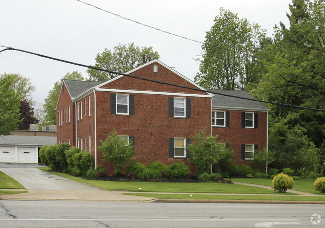 Primary Photo - 1414 S Belvoir Blvd