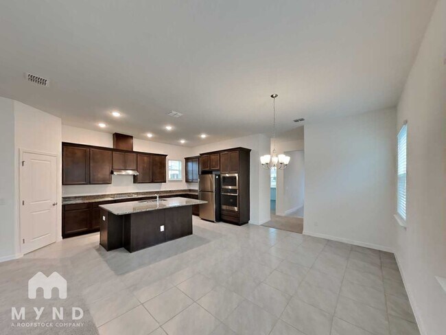 Foto del edificio - 830 MIDDLETON ST