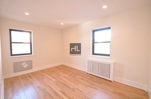 Primary Photo - 42 AVENUE