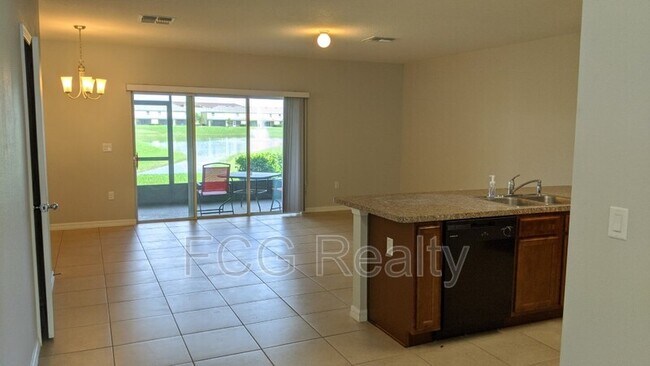 Foto del edificio - 245 Arbor Lakes Dr