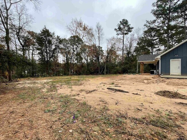 Foto del edificio - 446 Chelsea Ln