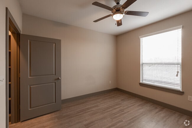 Dormitorio - Hollister Oaks