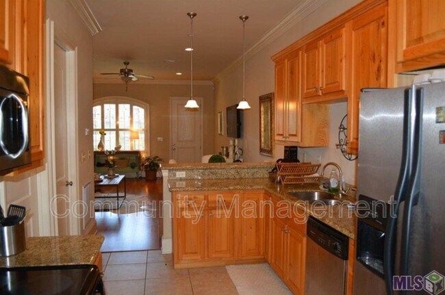 Foto del edificio - 4637 Burbank Dr