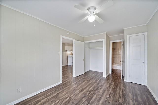 Building Photo - 2315 Bernardo De Galvez Ave