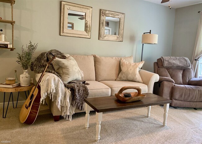 Foto del edificio - 1 br, 1 bath  - 70 Helmsman Way Apt 1427