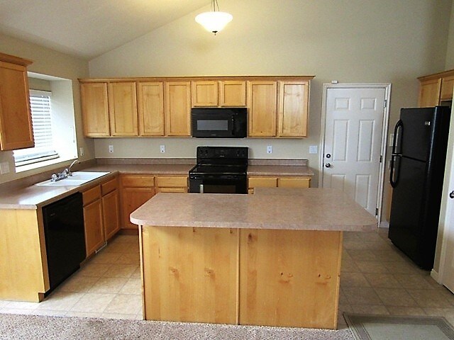 Foto del edificio - 6060 W Castle Park Lane