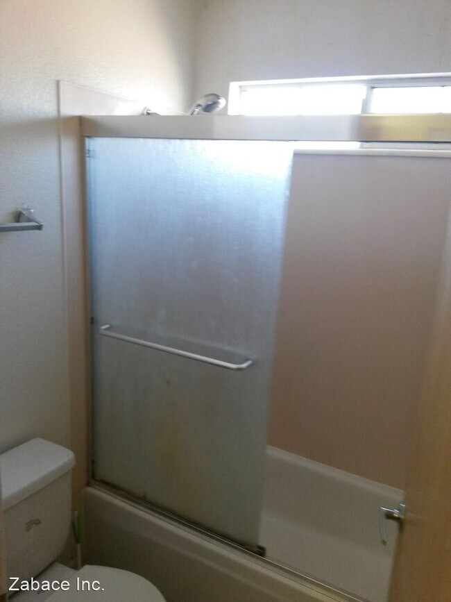 Foto del edificio - 4 br, 2 bath House - 2708 Sycamore Lane