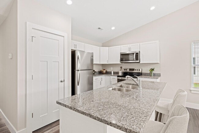 Foto del edificio - 812 Snowy Ln
