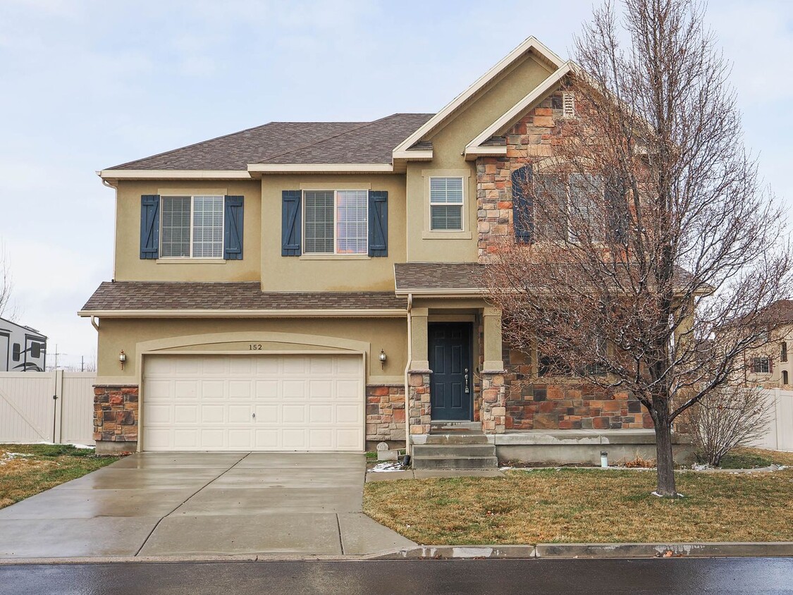 Foto principal - Beautiful Home in Lehi with spacious yard!