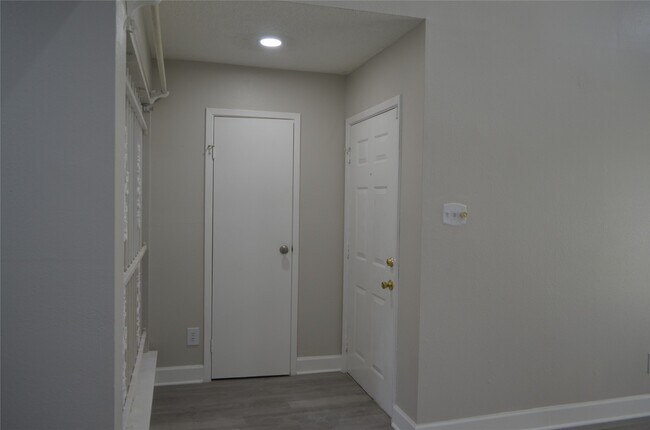 Foto del edificio - 12203 Wild Pine Dr