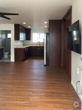 Building Photo - 2036 9th Ave