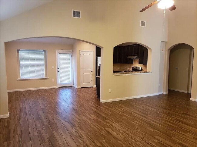 Building Photo - 11612 Santa Elena Ln