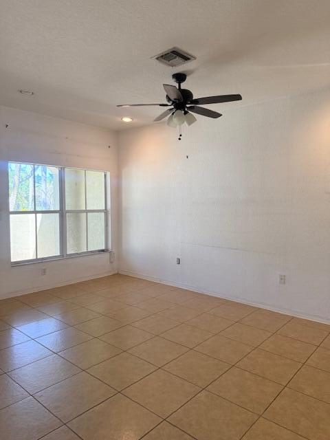 Building Photo - 398 Lake Monterey Cir