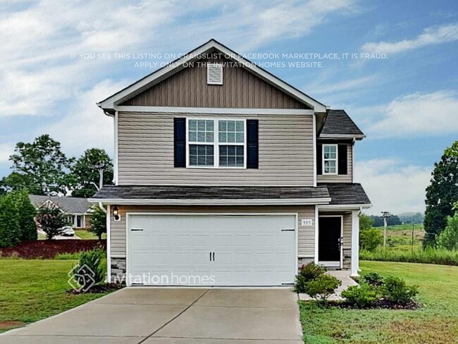 Building Photo - 595 Belcaro Dr