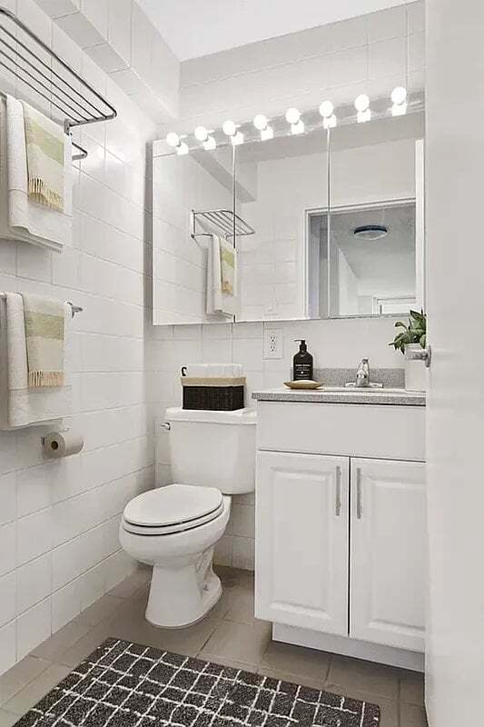 Foto del edificio - 437 W 53rd St