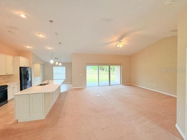 Building Photo - 9 Lewis Pl