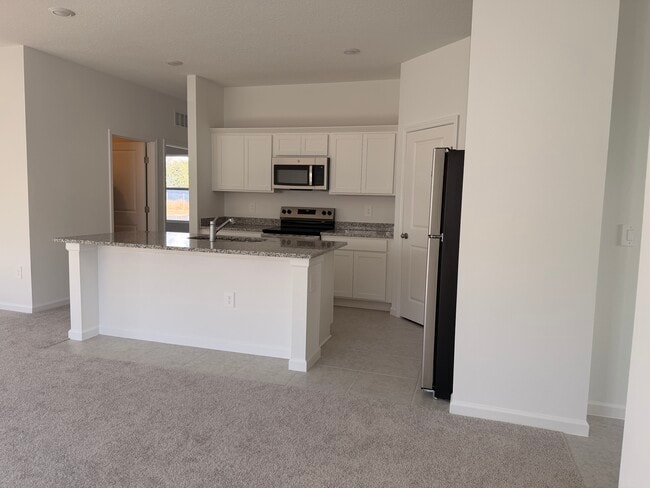 Foto del edificio - 3255 Carnation Ave