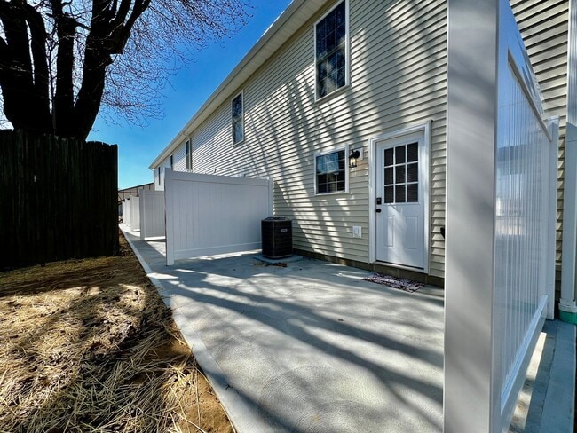 Building Photo - Pearl of a new construction home Batesville, IN