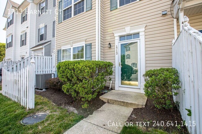 Foto del edificio - 1713 Barnett Ct