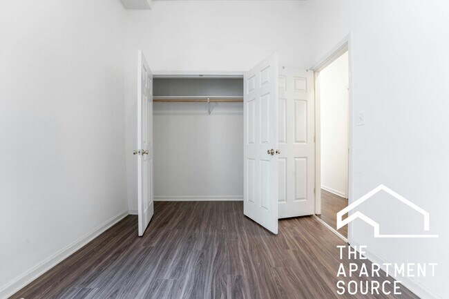 Foto del edificio - 2112 N Campbell Ave