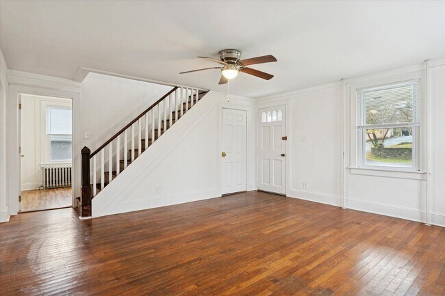 Foto del edificio - Updated single-family home in the heart of Kennett Borough—bright, spacious, and walkable to ever...