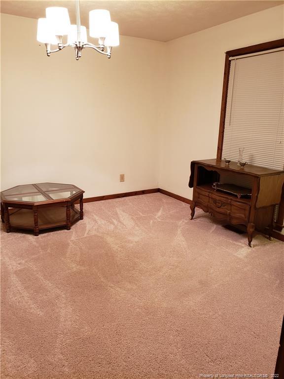 Foto del edificio - 6861 Woodmark Dr