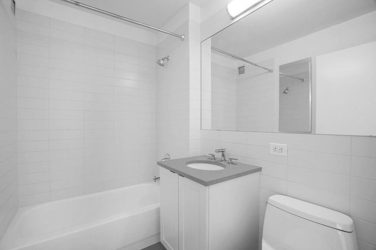 Building Photo - 400 West 43rd Street
