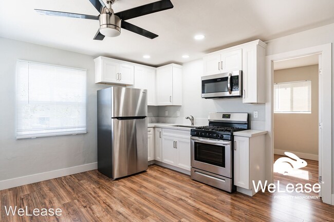 Building Photo - 2 br, 1 bath House - 4038 Boston Ave