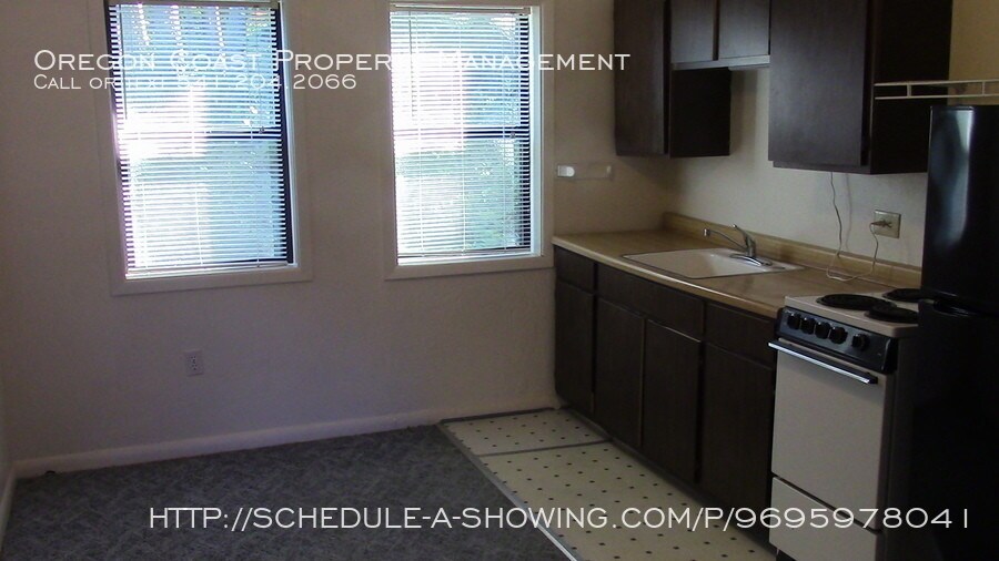 Building Photo - 4475 US-101