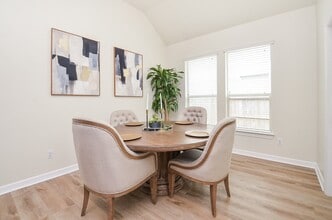 Building Photo - 27714 Wilson Run Ln
