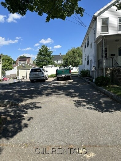 Foto del edificio - 25 Charlotte Rd