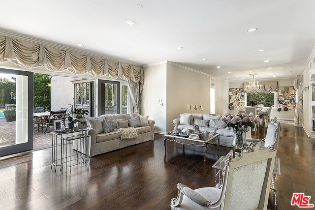 Foto del edificio - 713 N Crescent Dr