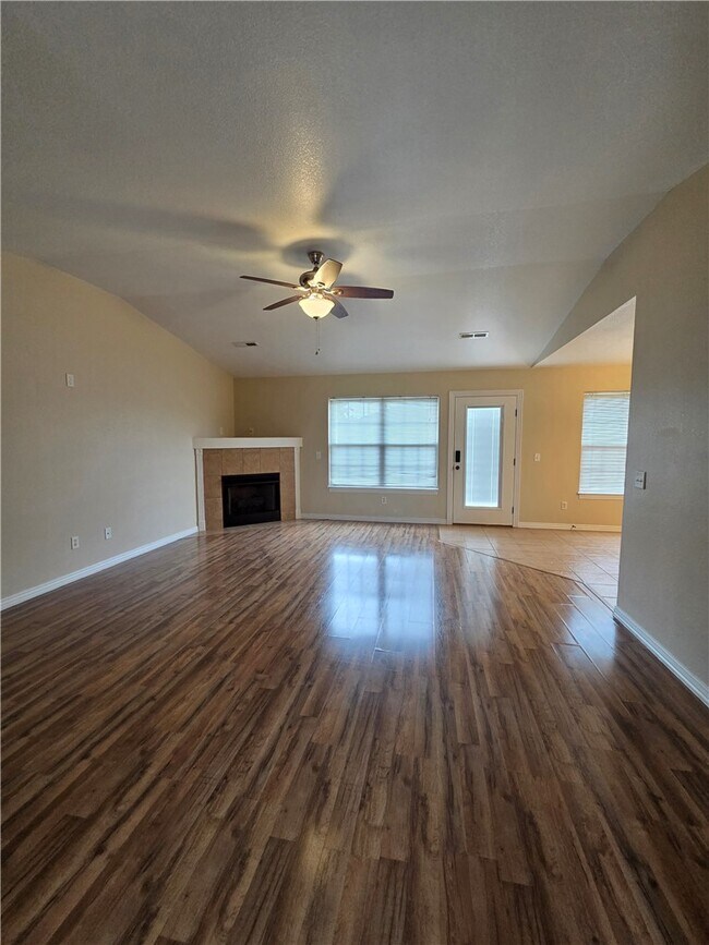 Foto del edificio - 3505 SW Carriageway Ave