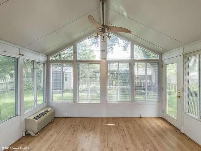 Foto del edificio - 3516 Breckenridge Dr