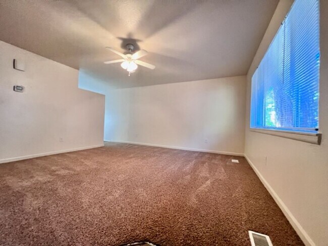 Foto del edificio - 1526 N 25th St