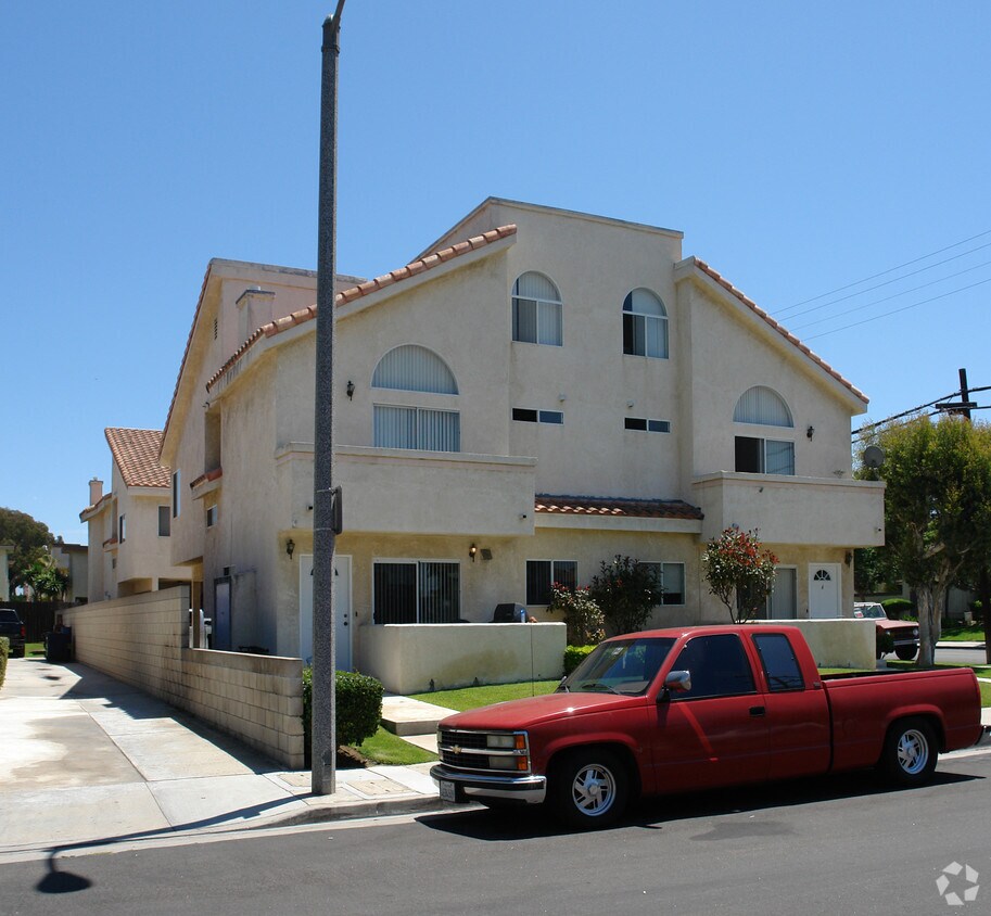 Foto del edificio - 4571-4581 Pearce St