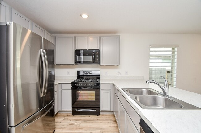 Foto del edificio - 24234 High Country Dr