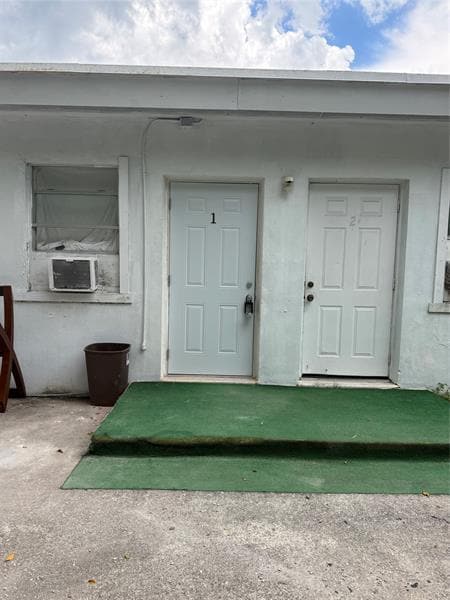 Primary Photo - 1822 Cleveland St