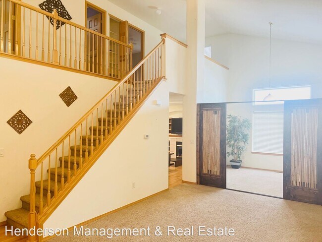 Building Photo - 4 br, 2 bath House - 10528 Sunburst Ave