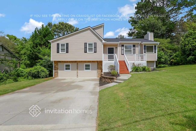 Foto del edificio - 4030 Leicester Dr NE