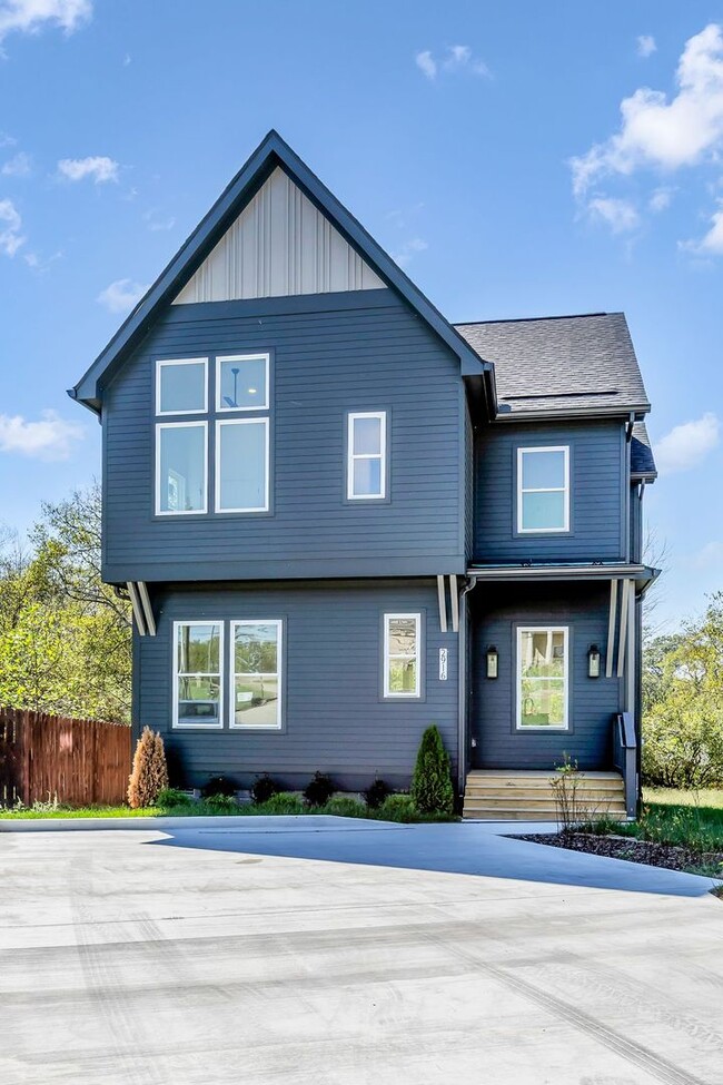 Building Photo - 2916 Stokers Ln