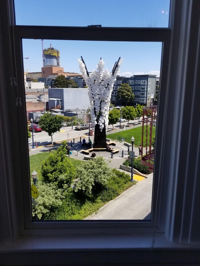 Foto del edificio - 445 Octavia St