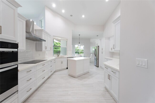 Foto del edificio - 7440 SW 170th Terrace