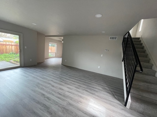 Building Photo - 3215 Bermuda Ave