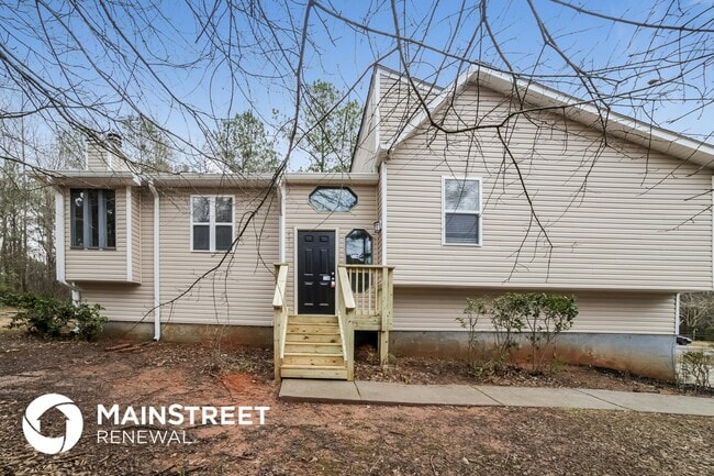 Building Photo - 3017 Fetlock Dr SW