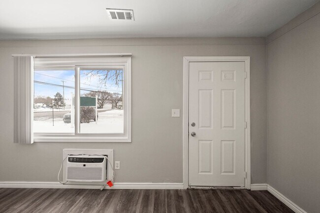 Foto del interior - Troy Village Apartments