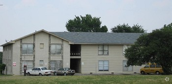 Foto del edificio - River Oaks Apartments