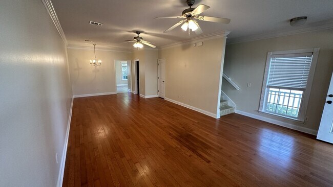 Foto del edificio - Town House For Rent